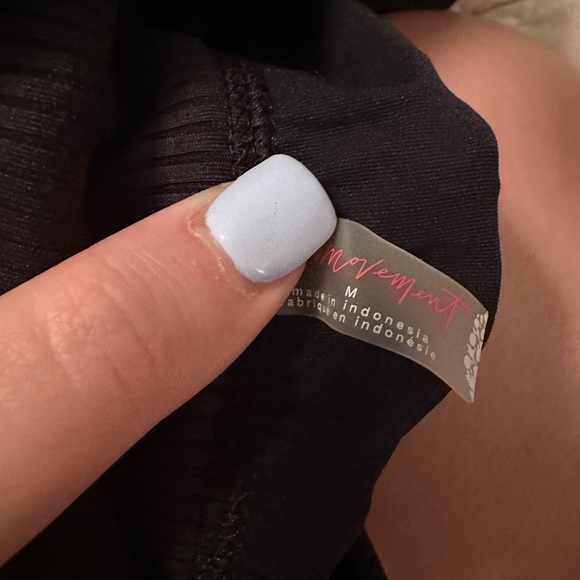 Free people shorts, barely worn - Picture 2 of 2